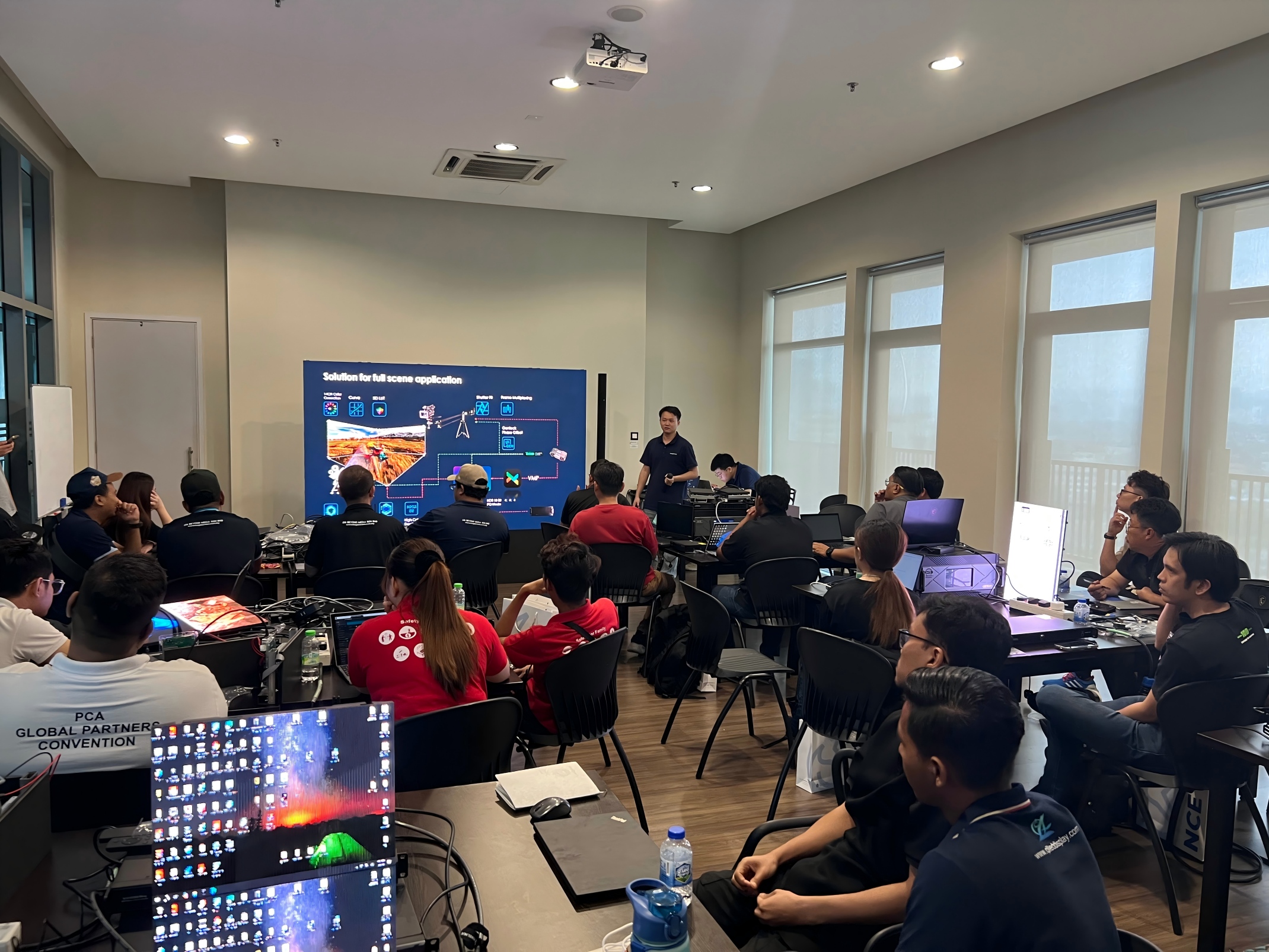 35f10924-388f-40c0-a0f8-dcc276c70aec